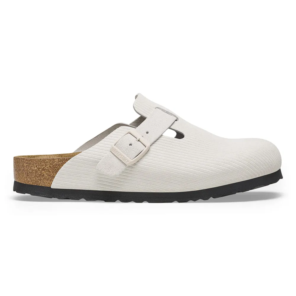 Boston Suede Embossed