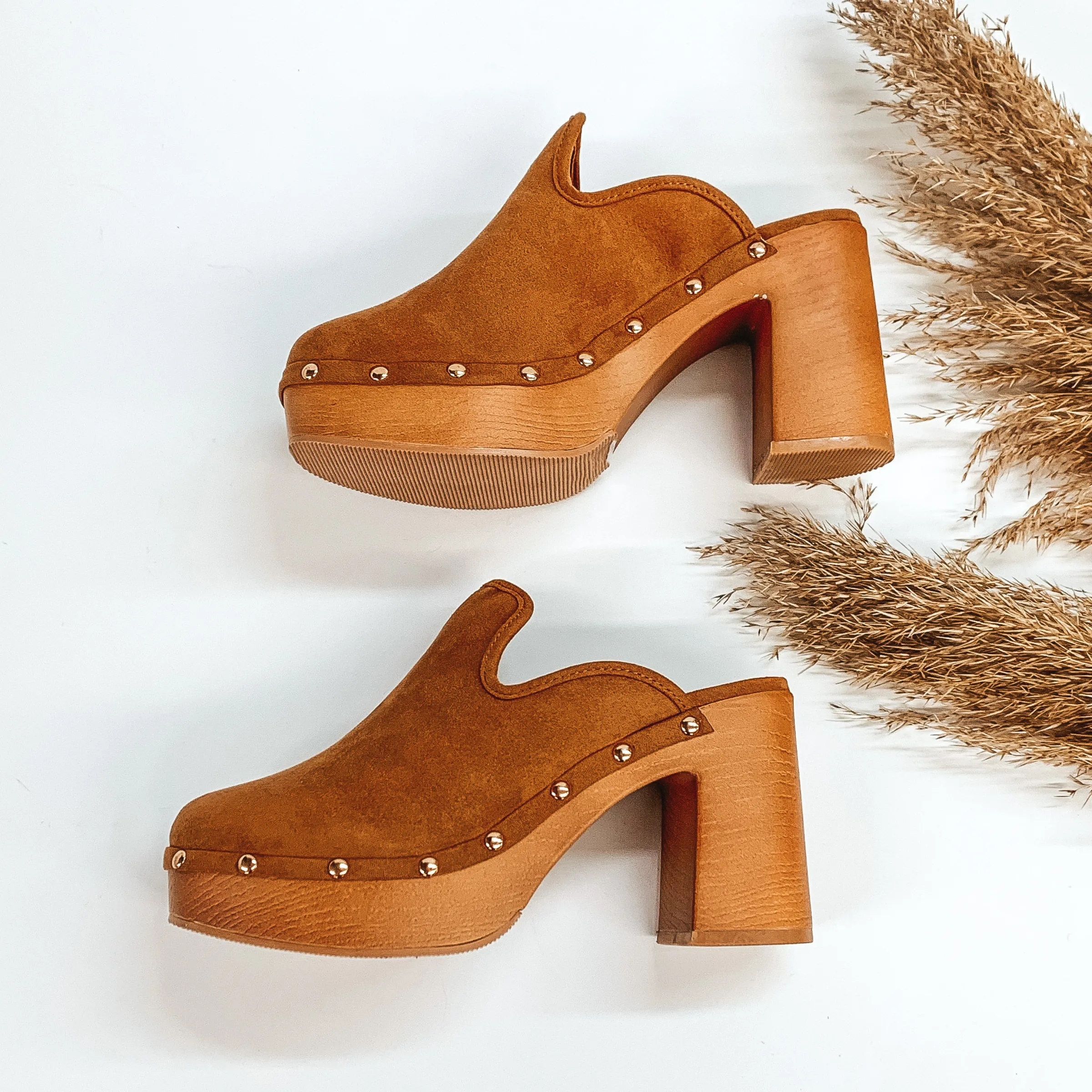 Groovy State of Mind Heeled Clog Mules in Camel