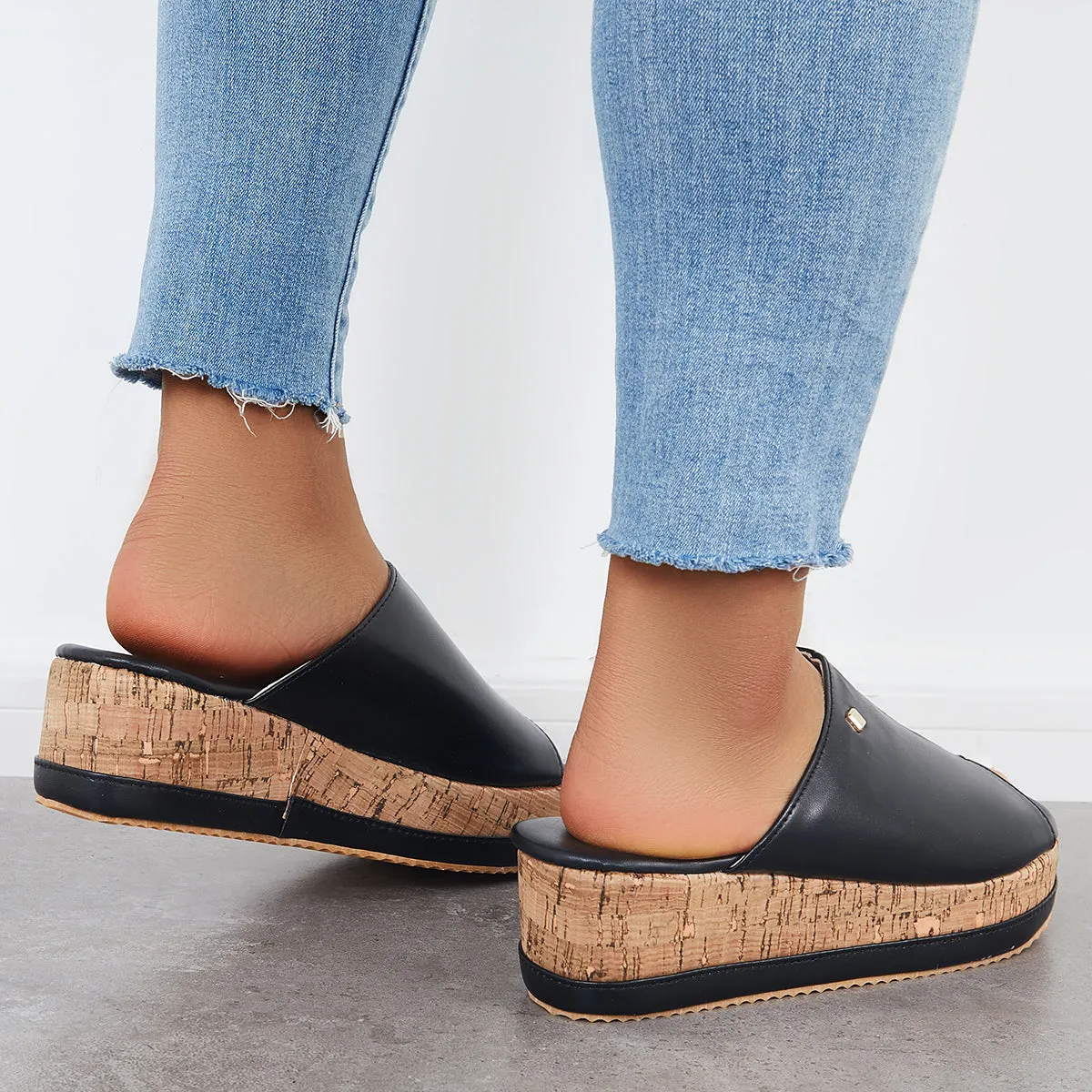 Sohiwoo Comfortable Cork Footbed Slip-on Sandals Platform Wedge Slippers