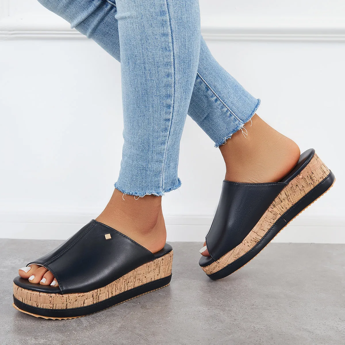 Sohiwoo Comfortable Cork Footbed Slip-on Sandals Platform Wedge Slippers
