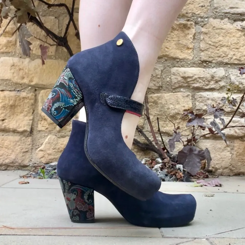 Stylo - Navy bar shoe